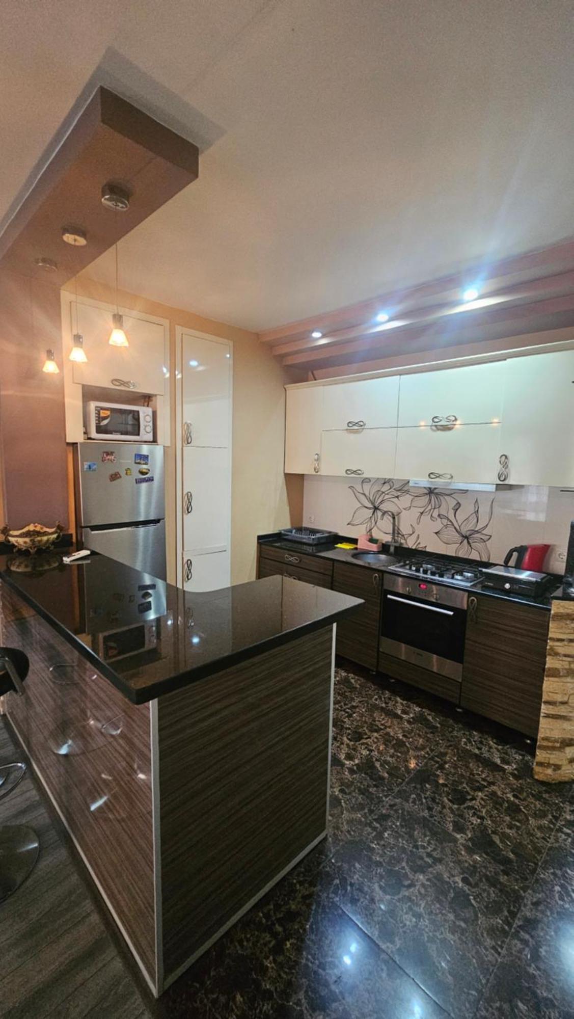 Nukri-2017 Apartment บาทูมิ ภายนอก รูปภาพ